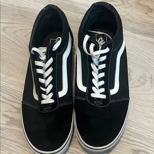 Vans Men's Classic Black and White Sneakers